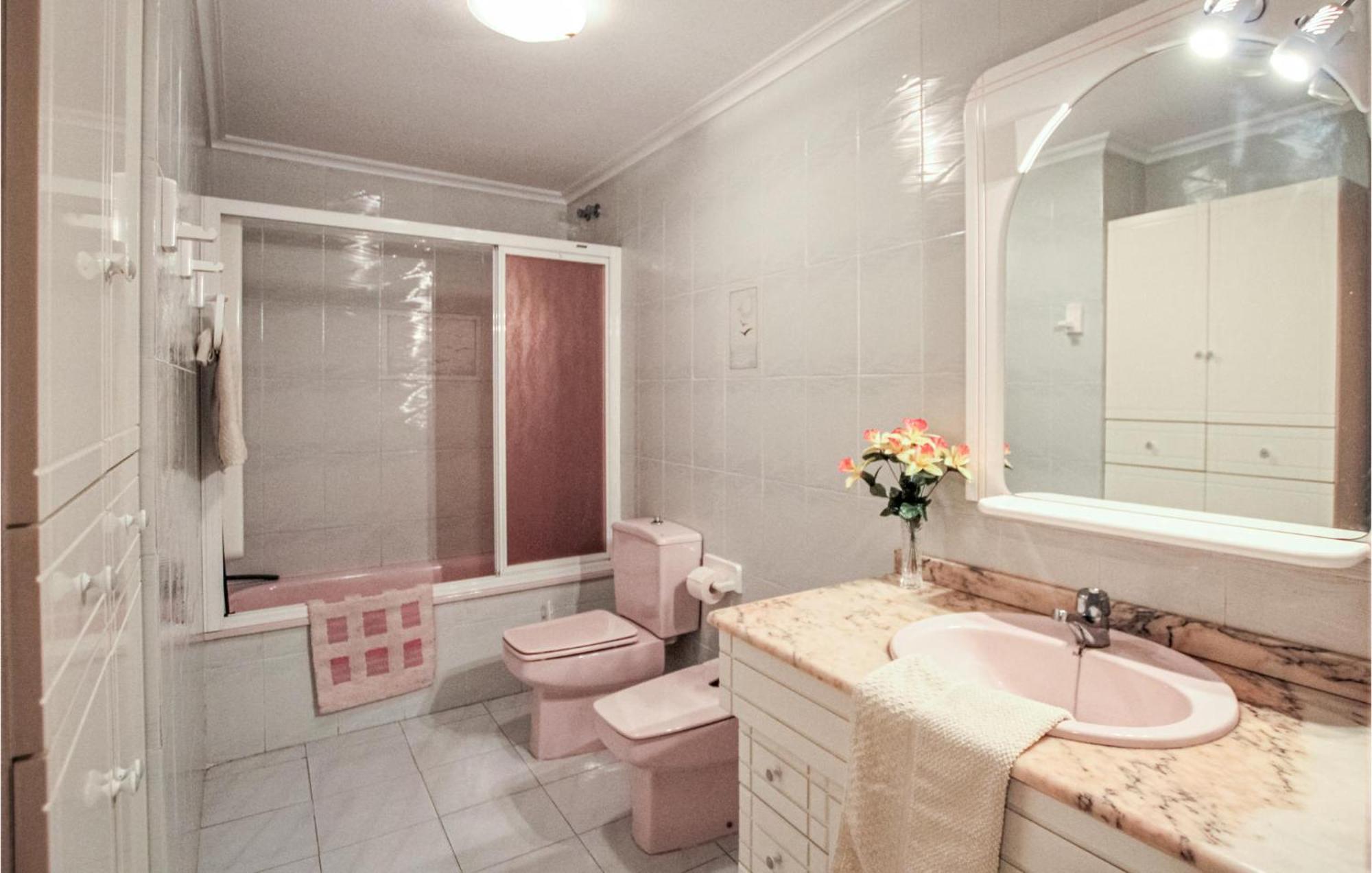 Beautiful Apartment In Santa Pola With Wifi Εξωτερικό φωτογραφία